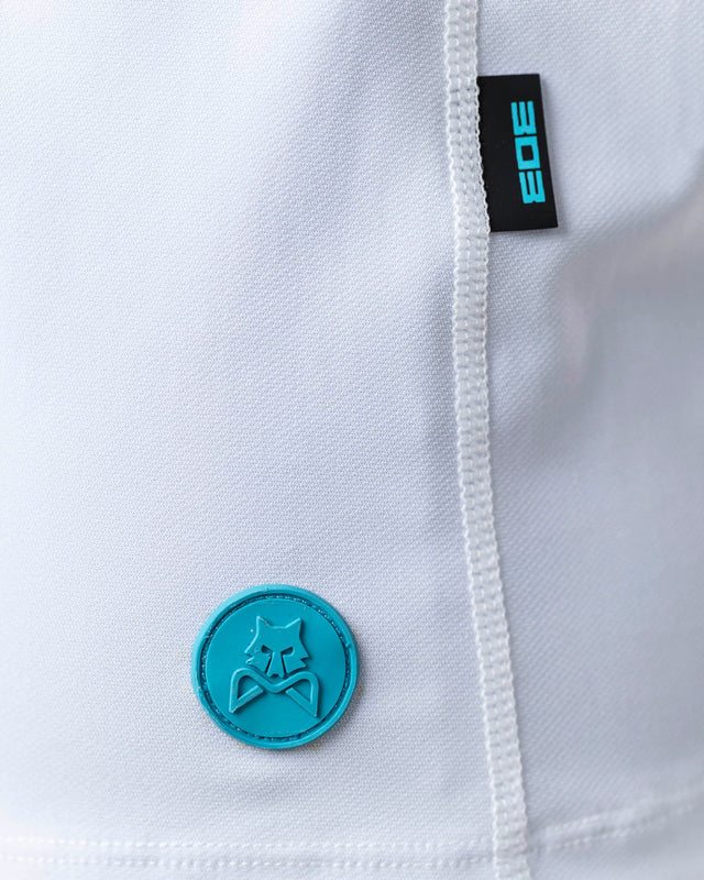 Camiseta blanca WOW Born para mujer